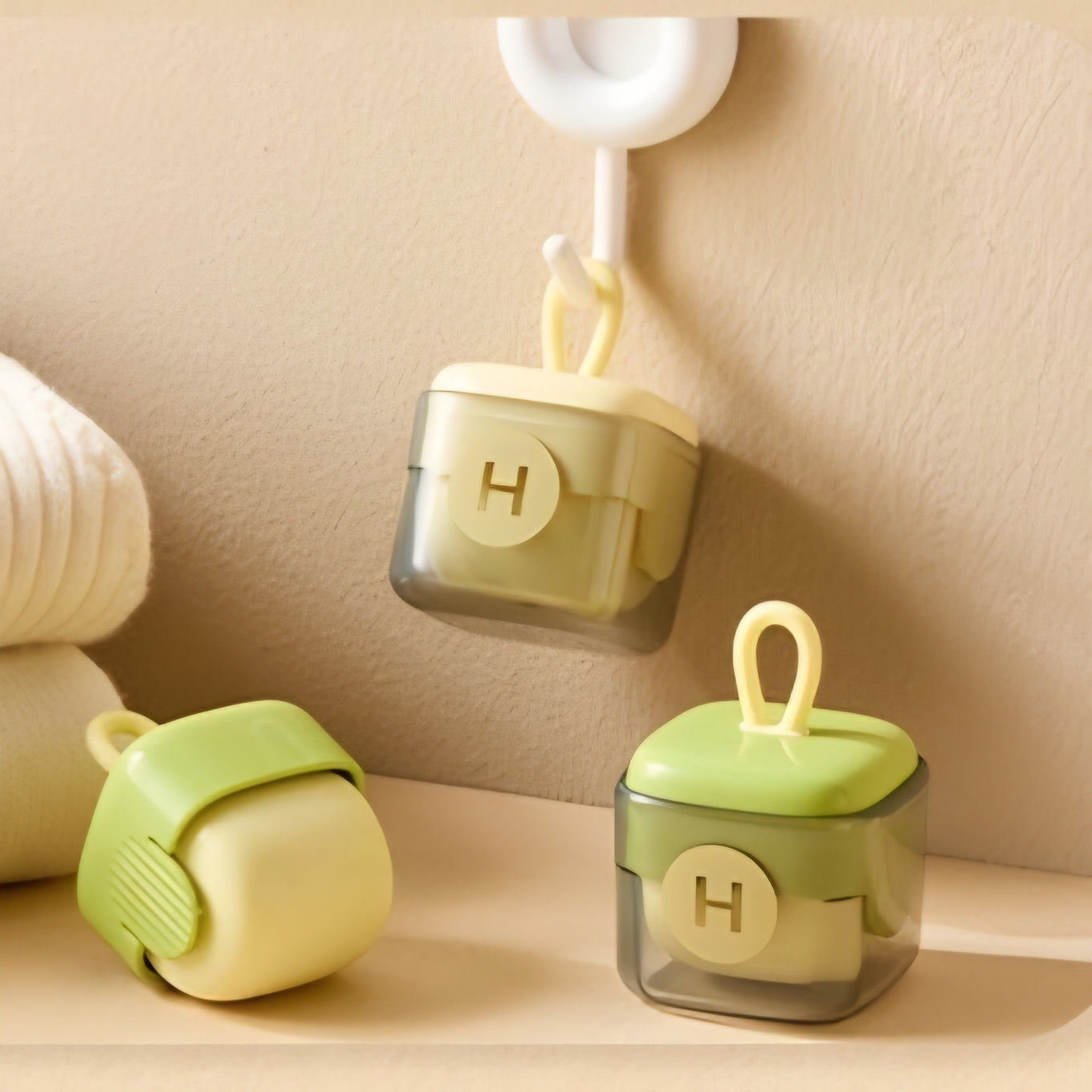 🚀 3x Swoopie FabricRoll Kledingroller (Geel)